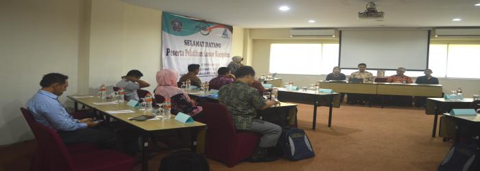 Teknik Informatika IST AKPRIND Gelar Pelatihan Assesor Kompetensi 2018