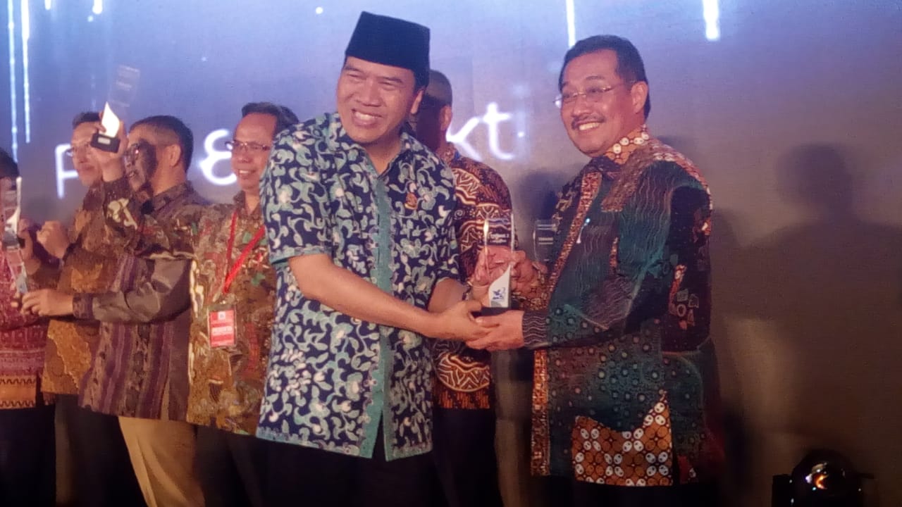 LLDikti Wilayah V borong penghargaan dalam Anugerah Humas 2018 dan Pengelolaan Pengaduan Pelayanan Publik (Lapor!)