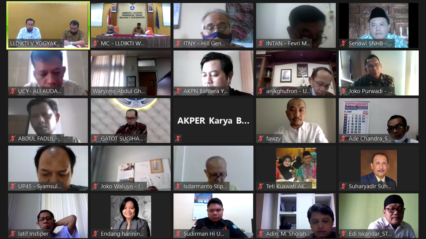 Rapat Koordinasi Pimpinan Perguruan Tinggi Bidang 3 (Kemahasiswaan) di Wilayah V Yogyakarta