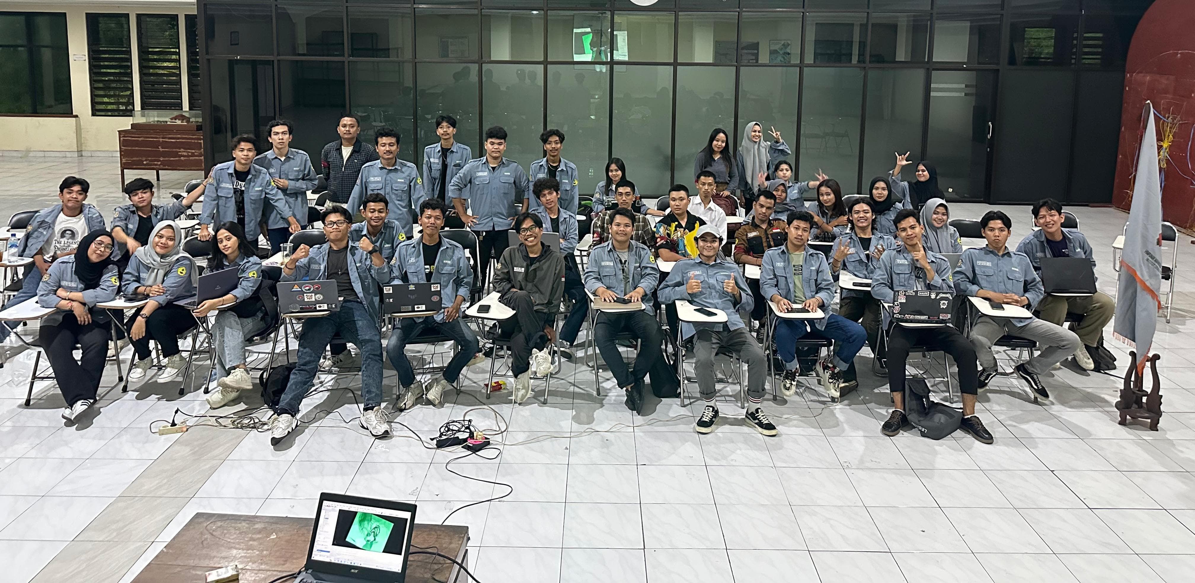 HMTP ITY Adakan Pelatihan Surpac dan Olah Data Manual Alat Ukur Tambang
