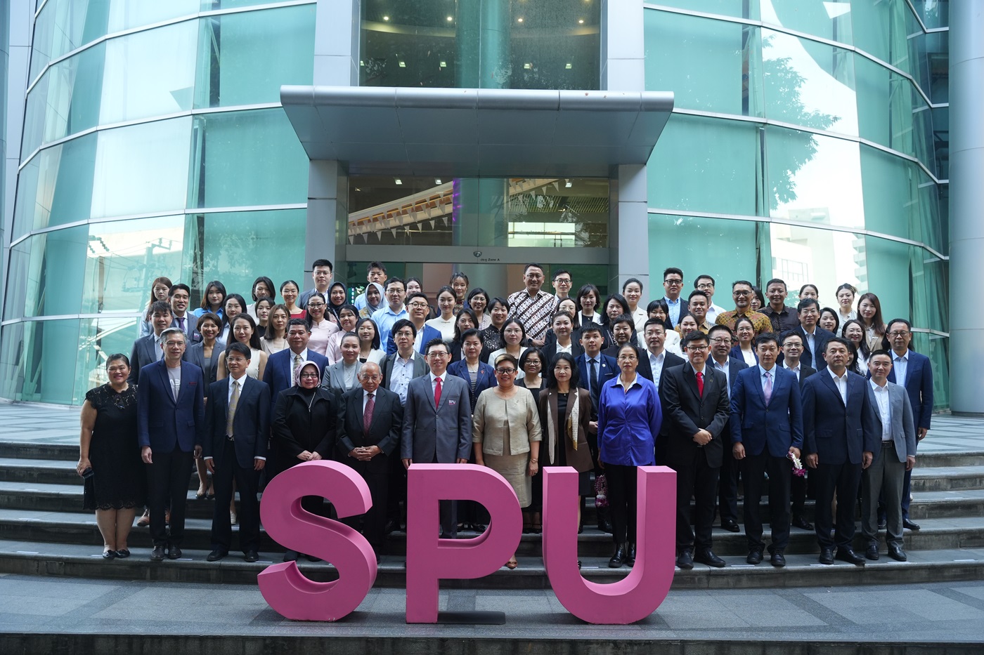PARTISIPASI UPY DALAM SIXTH ASEAN-CHINA FORUM OF PRIVATE HIGHER EDUCATION DEVELOPMENT AND COOPERATION