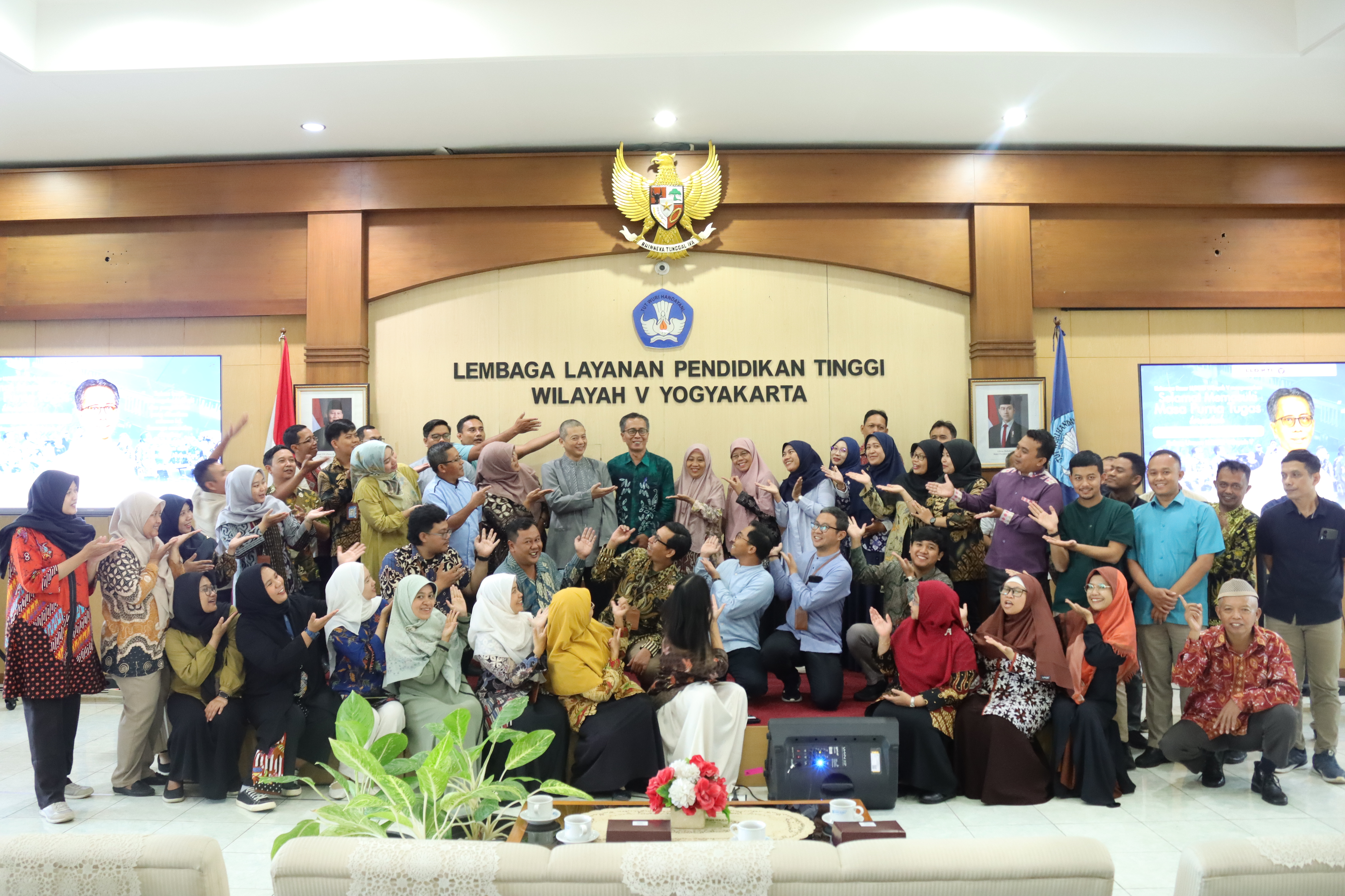 36 Tahun Mengabdi, Pelepasan Kepala Bagian Umum LLDIKTI Wilayah V