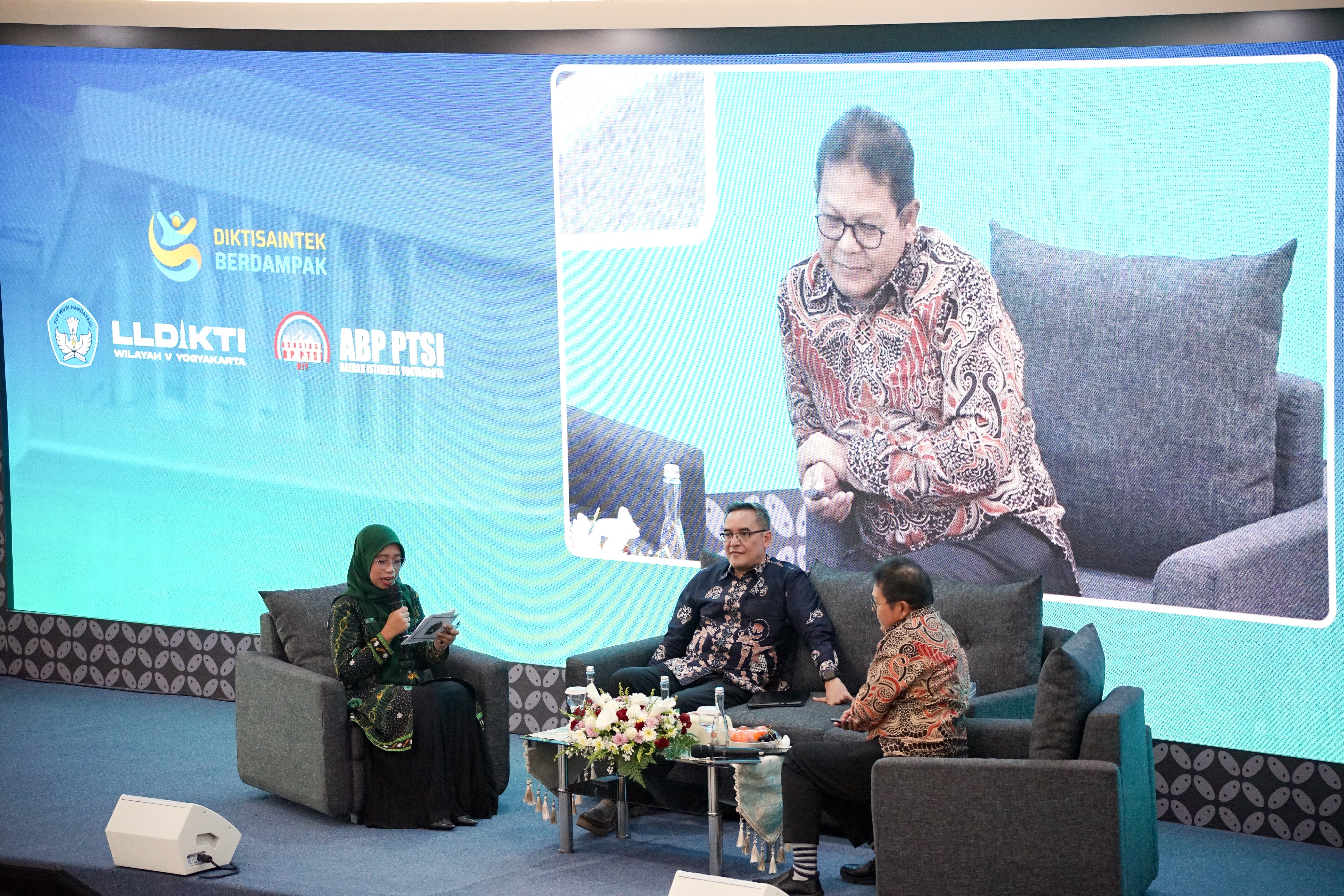 Selaras Fokus Kemdiktisaintek, LLDIKTI Wilayah V Dorong PTS Unggul dan Berdampak Melalui Penguatan Kelembagaan