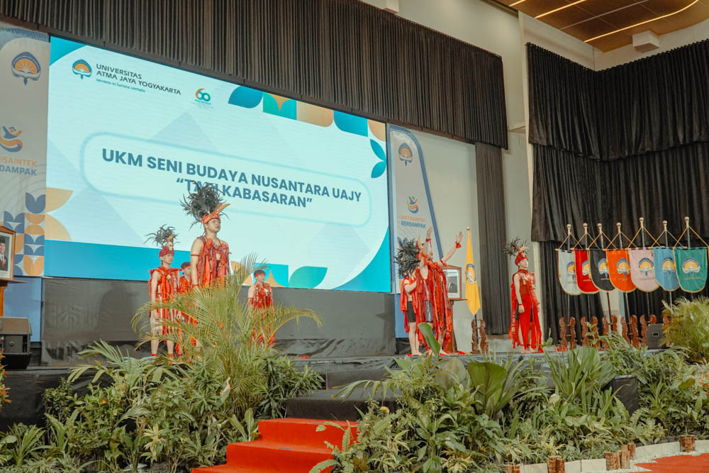 UAJY RAYAKAN DIES NATALIS KE-60 DENGAN SEMANGAT SINERGI UNTUK INDONESIA MAJU