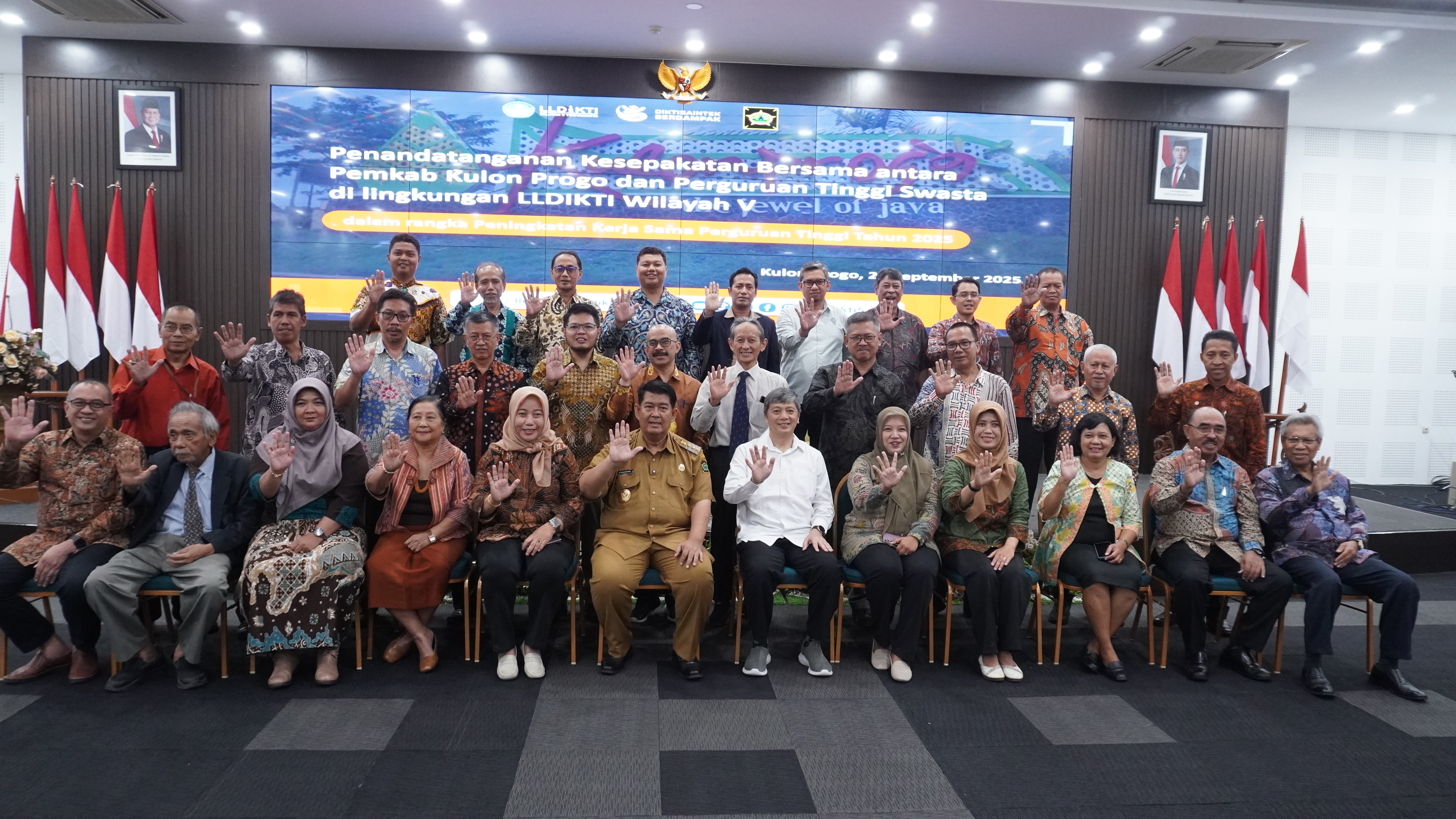 Wujud Nyata Kampus Berdampak Mendukung Asta Cita: 33 PTS di LLDIKTI Wilayah V Tandatangani Kesepakatan Bersama dengan Pemkab Kulon Progo