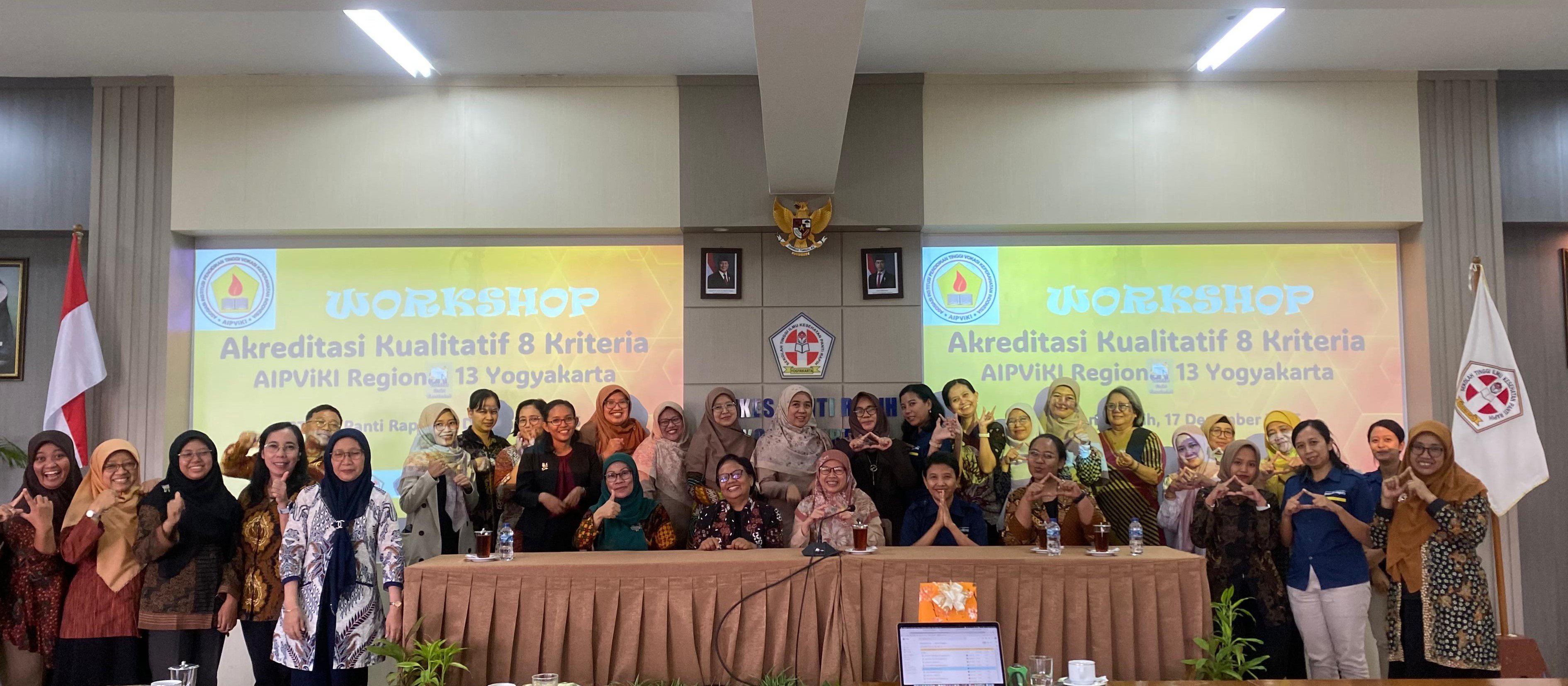 STIKes Panti Rapih Yogyakarta Jadi Tuan Rumah Workshop Borang Akreditasi Kualitatif 8 Kriteria AIPViKI Regional 13