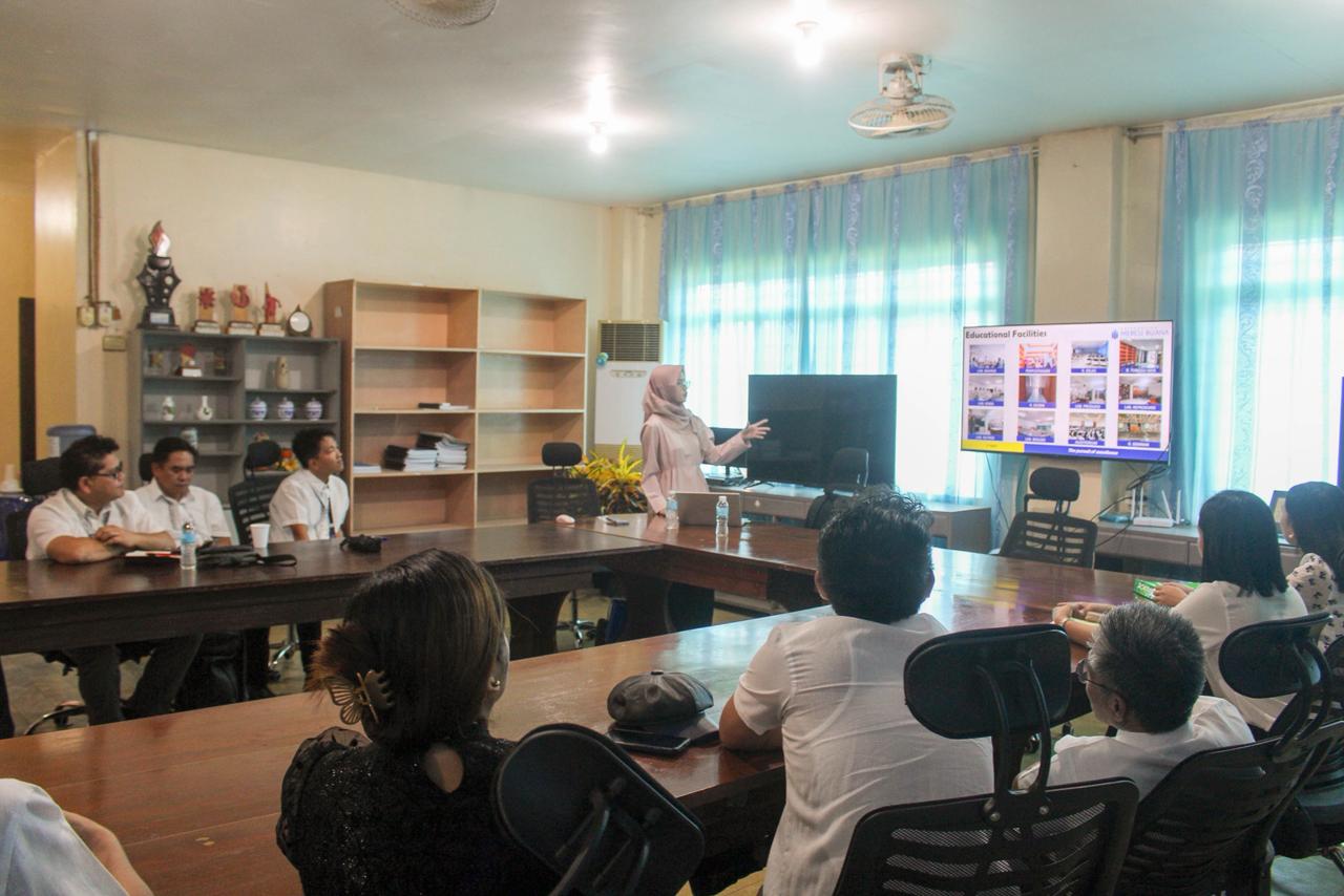 Perkuat Kerja Sama Internasional, Prodi Peternakan UMBY Kunjungi Capiz State University Filipina 