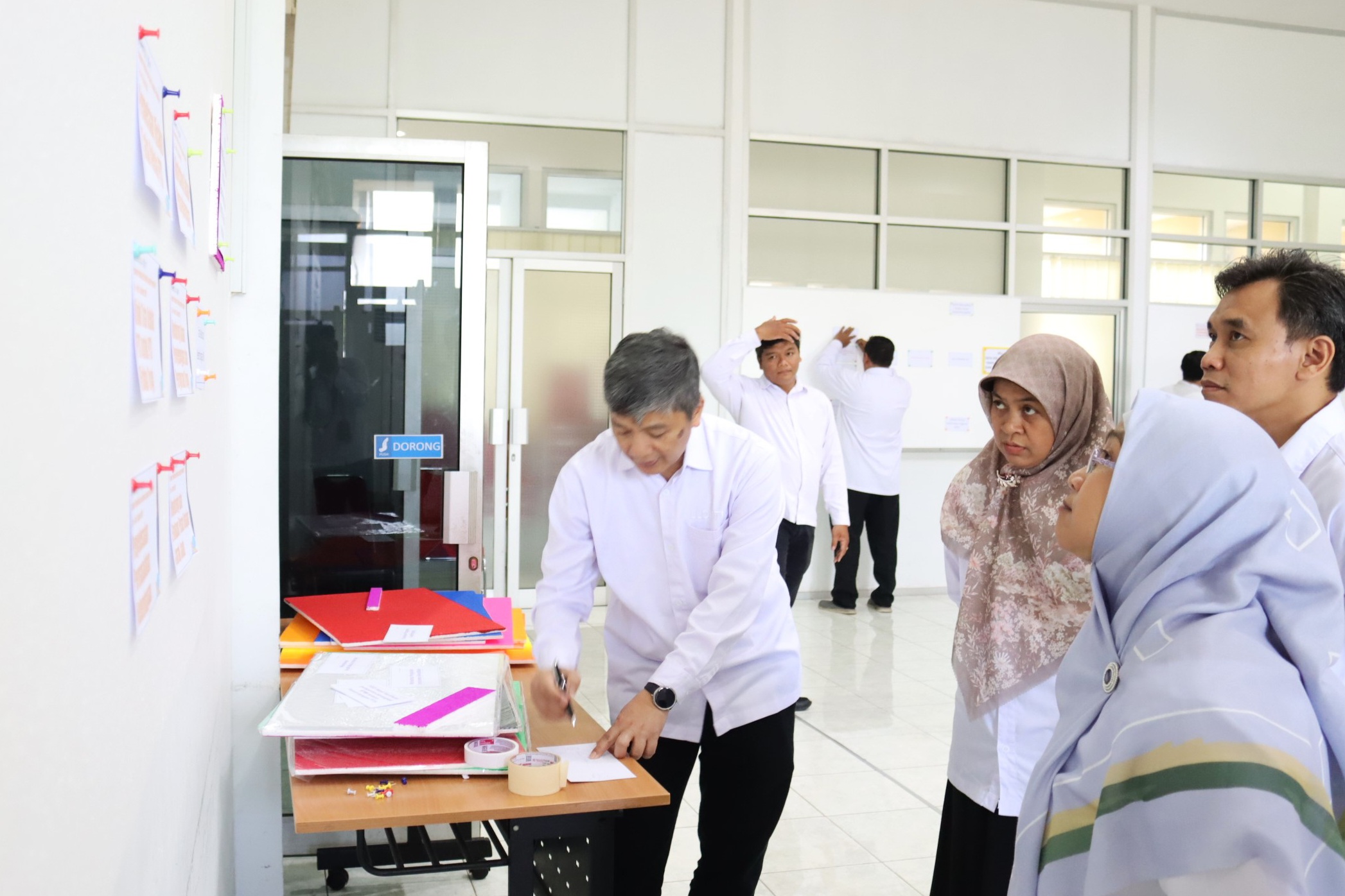 Cara Unik LLDIKTI Wilayah V Pahami IKU: Dari Sosialisasi Turun ke Papan Permainan
