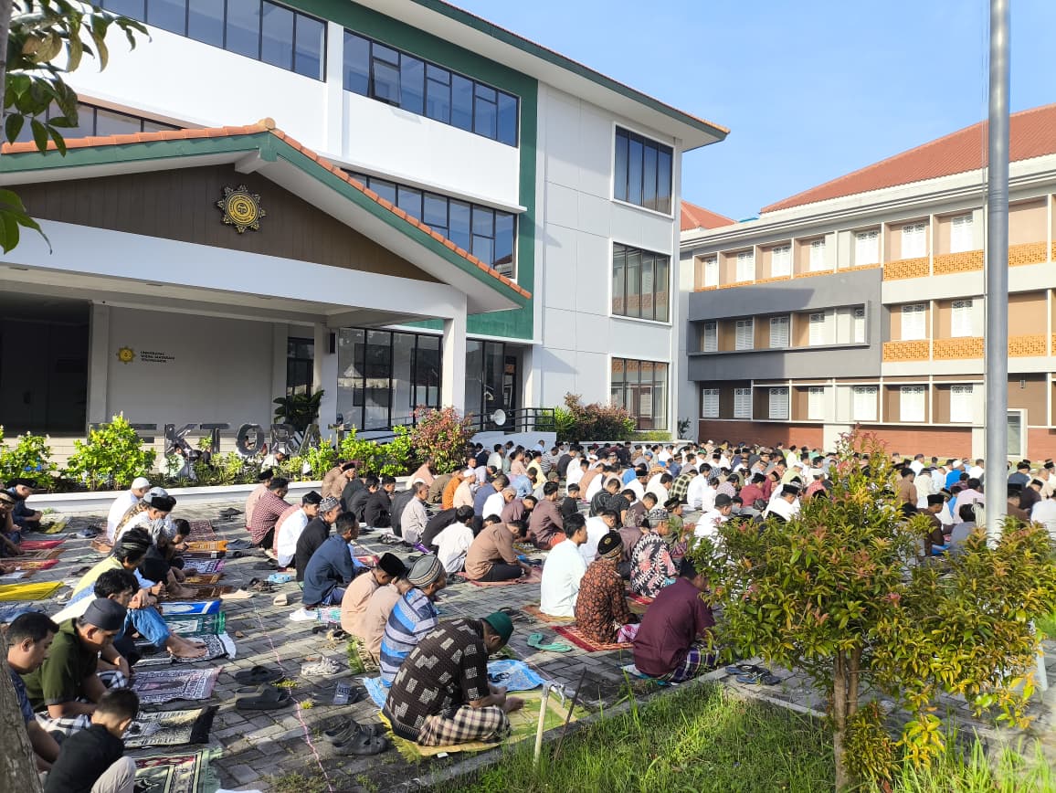 Shalat Idulfitri di Kampus Terpadu UWM, Momentum Kembali ke Fitrah