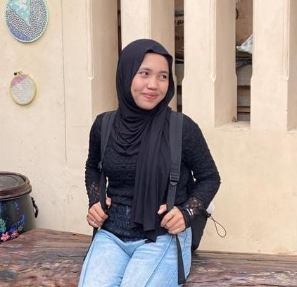 Hidup di Tanah Rantau: Antara Adaptasi Budaya dan Krisis Identitas