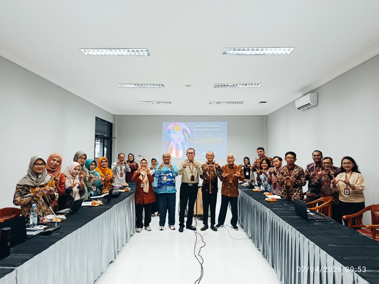 Rapat Tinjauan Manajemen Tahun 2026, UWM Tekankan Perbaikan Berkelanjutan Berbasis Hasil Audit Internal