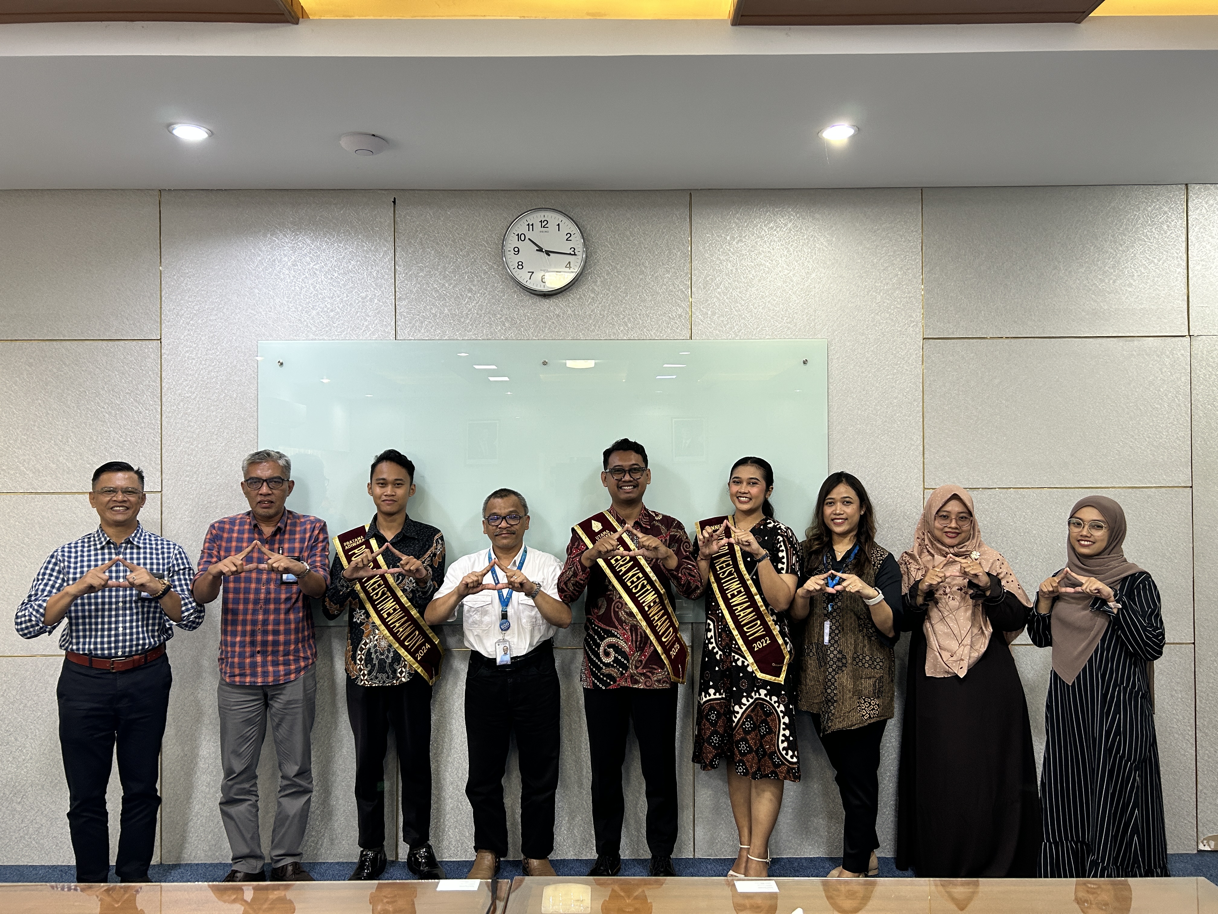 Jadi Peserta Pemilihan Putera Puteri Keistimewaan DIY 2026, Raih Beasiswa Kuliah di Akprind University!