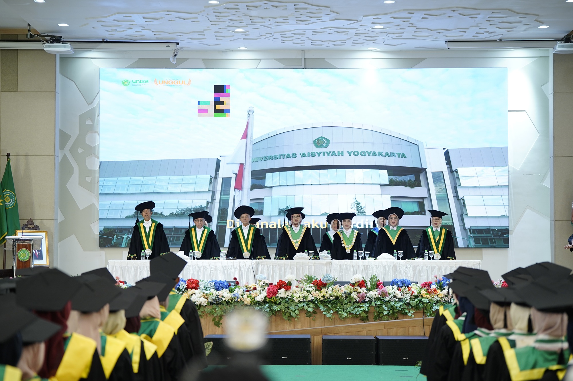345 Wisudawan UNISA Yogyakarta Resmi Dikukuhkan, Siap Hadapi Tantangan Era Industri 5.0