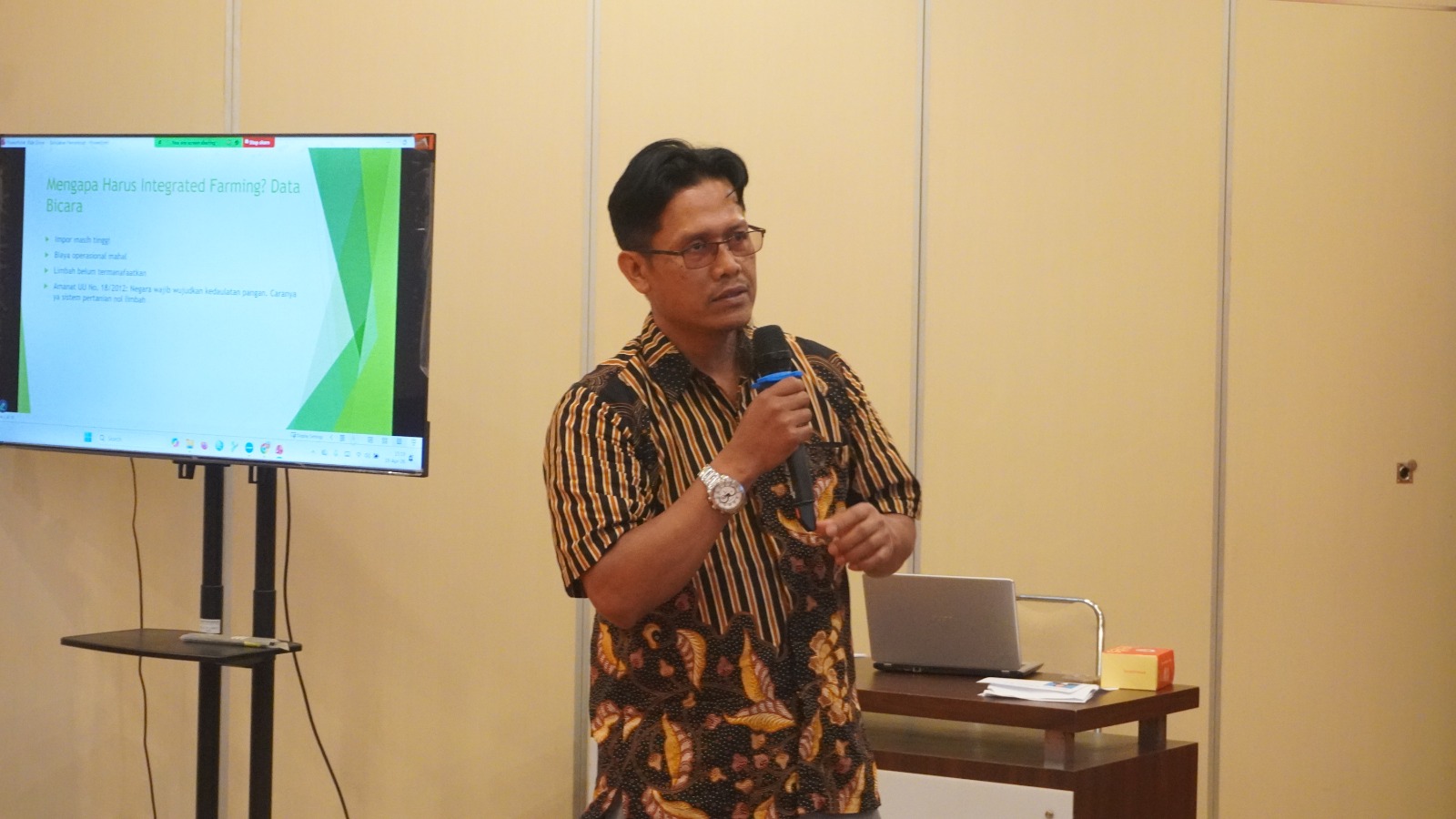Sinergi Akademisi, Industri, dan Alumni: UMBY Susun Kurikulum Agroteknologi Adaptif dan Berdaya Saing