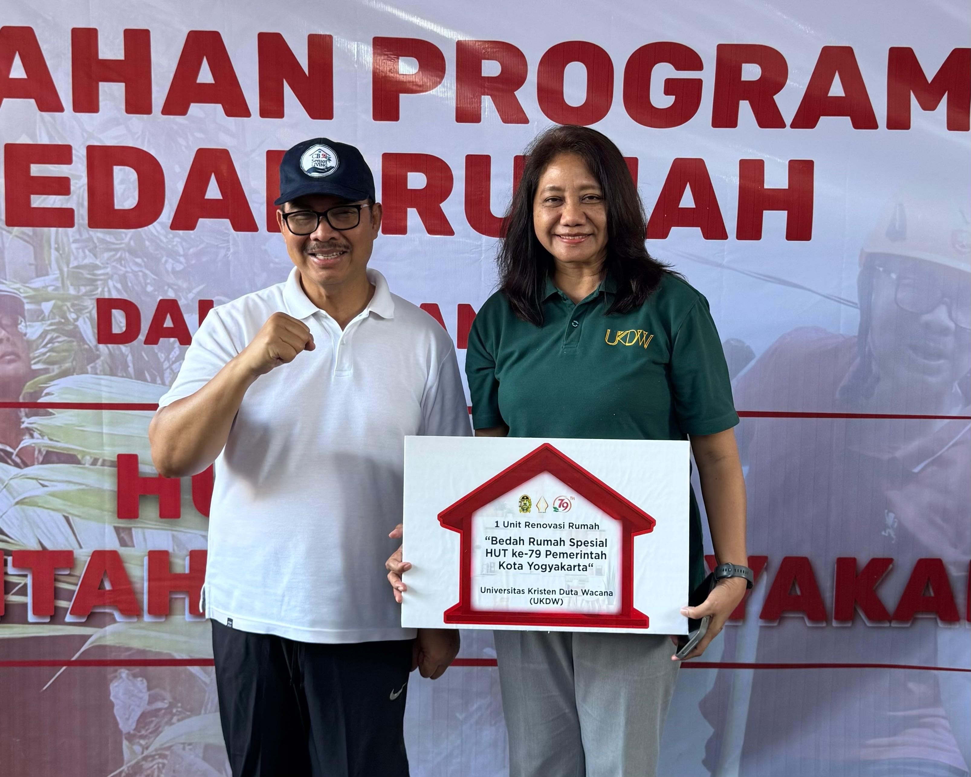 UKDW Dukung Program Bedah Rumah HUT ke-79 Kota Yogyakarta untuk Wujudkan Hunian Layak