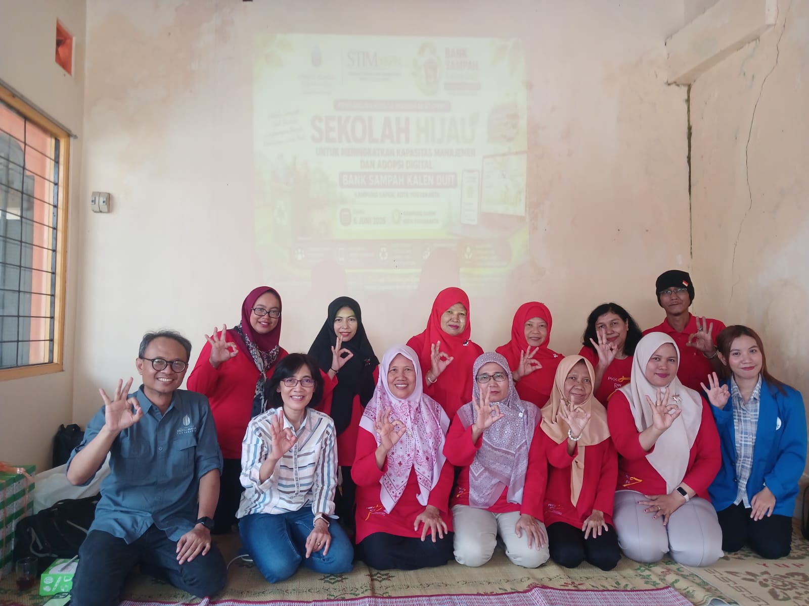 Urai Masalah Sampah Kota Jogja, Program Sekolah Hijau UMBY Sasar Manajemen Bank Sampah Kalen Duit