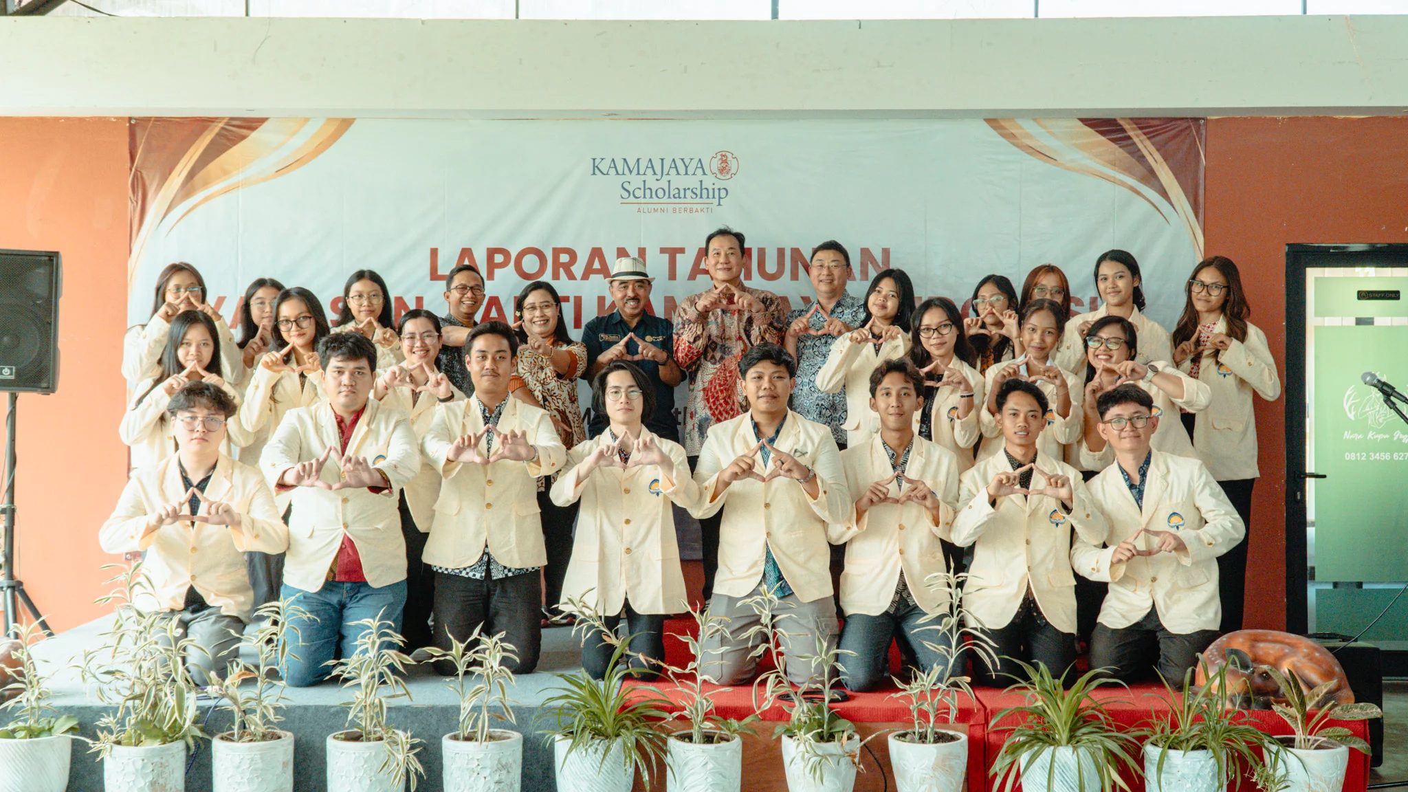 SEMBILAN TAHUN KAMAJAYA SCHOLARSHIP, LEBIH DARI 200 MAHASISWA UAJY TELAH MENERIMA BEASISWA