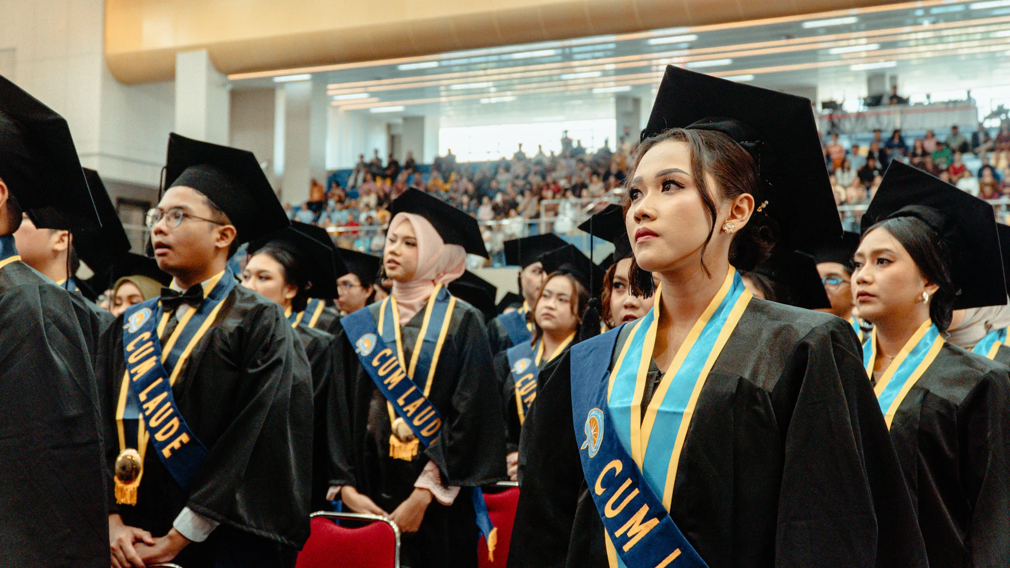 UAJY LULUSKAN 946 WISUDAWAN, BEKALI LULUSAN DENGAN NILAI DAN SEMANGAT PENGABDIAN
