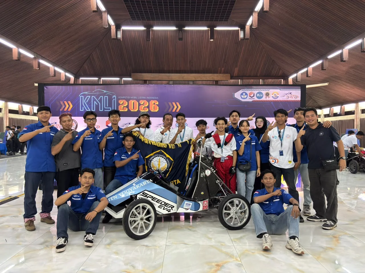 Speeder Team ITNY Raih Dua Gelar Juara di Kompetisi Mobil Listrik Indonesia XIV Tahun 2026