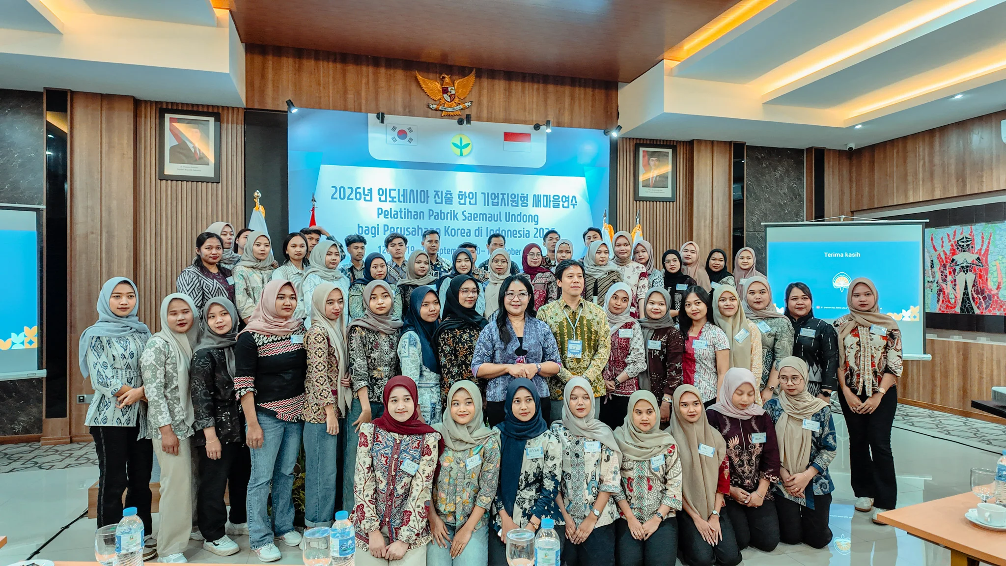 KOLABORASI UAJY DAN SAEMAUL FOUNDATION GUNA BEKALI KARYAWAN LOKAL PADA PERUSAHAAN KOREA DI DIY JATENG
