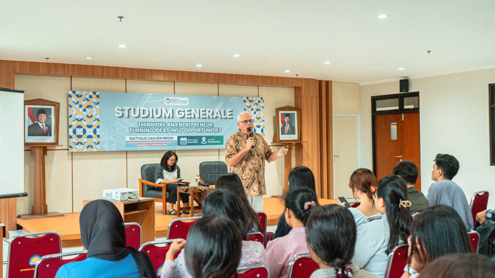 Studium Generale IUP FBE UAJY Bahas Peluang Wirausaha di Tengah Perubahan Global
